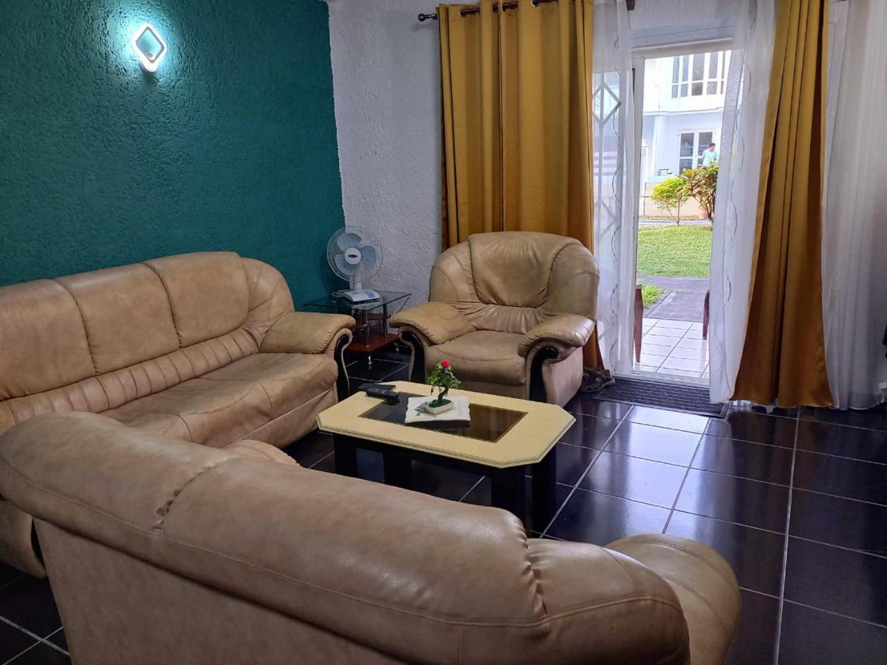 Bella Villa Flic en Flac Exterior foto